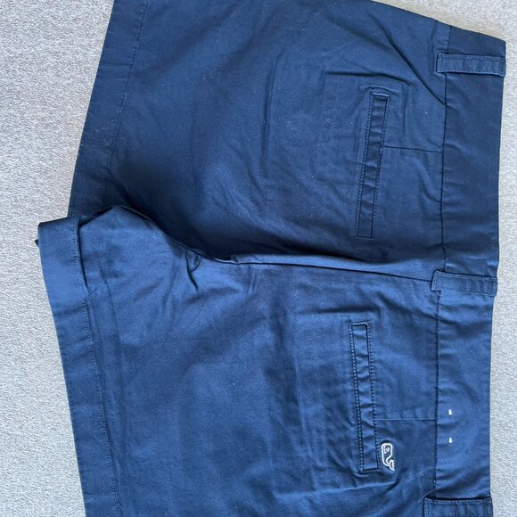 VINEYARD VINES WOMEN'S CHINO SHORTS NAVY BLUE SIZE: 4 - Picture 3 of 5